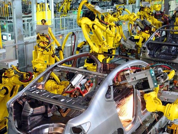 三維激光切割機(jī)在汽車行業(yè)機(jī)遇與挑戰(zhàn)